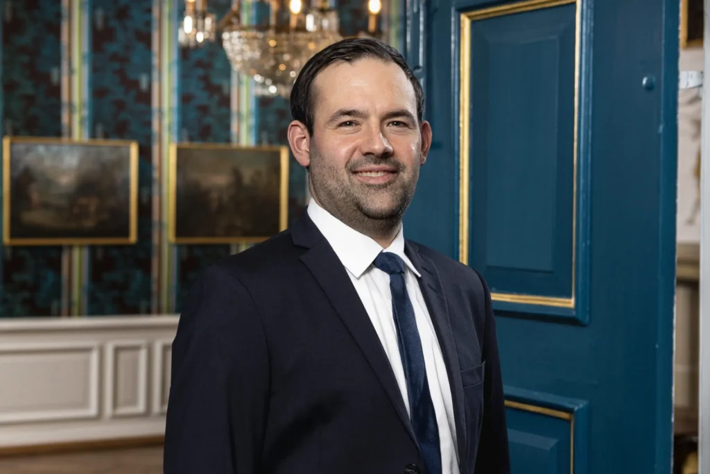 carlo wiese 2048x1366 1